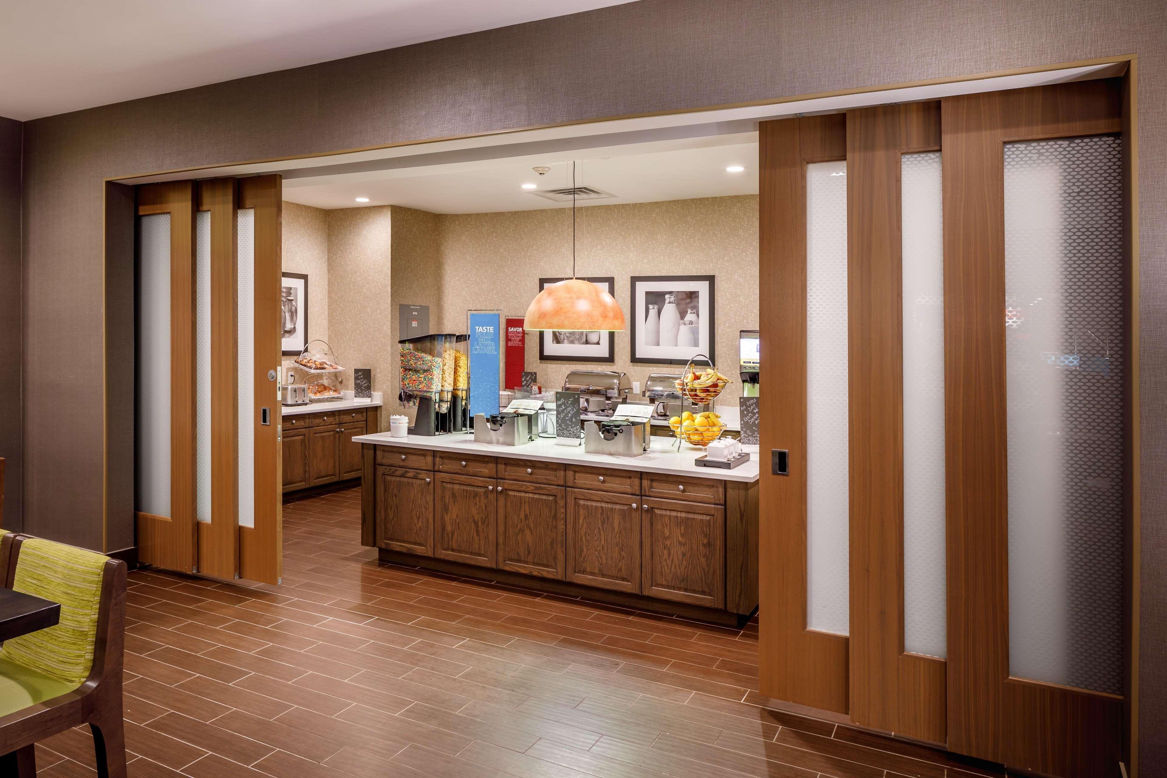 Hampton Inn By Hilton Paramus Esterno foto